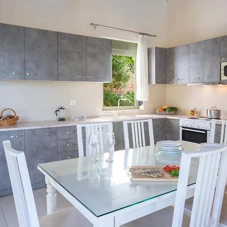 Aloni Sea View Villa Katouna