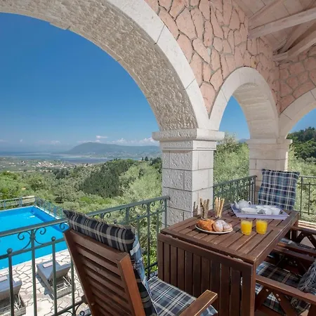 Vila Aloni Sea View *